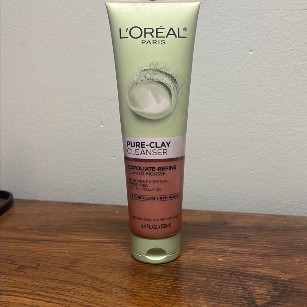 L’ORÉAL Paris Pure-Clay Cleanser 4.4 FL.OZ. DISCONTINUED